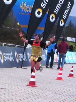 Zieleinlauf 6. Freiburg-Marathon nach 2:59:38Std.!